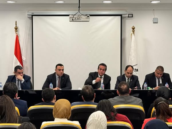 جانب من الحوار